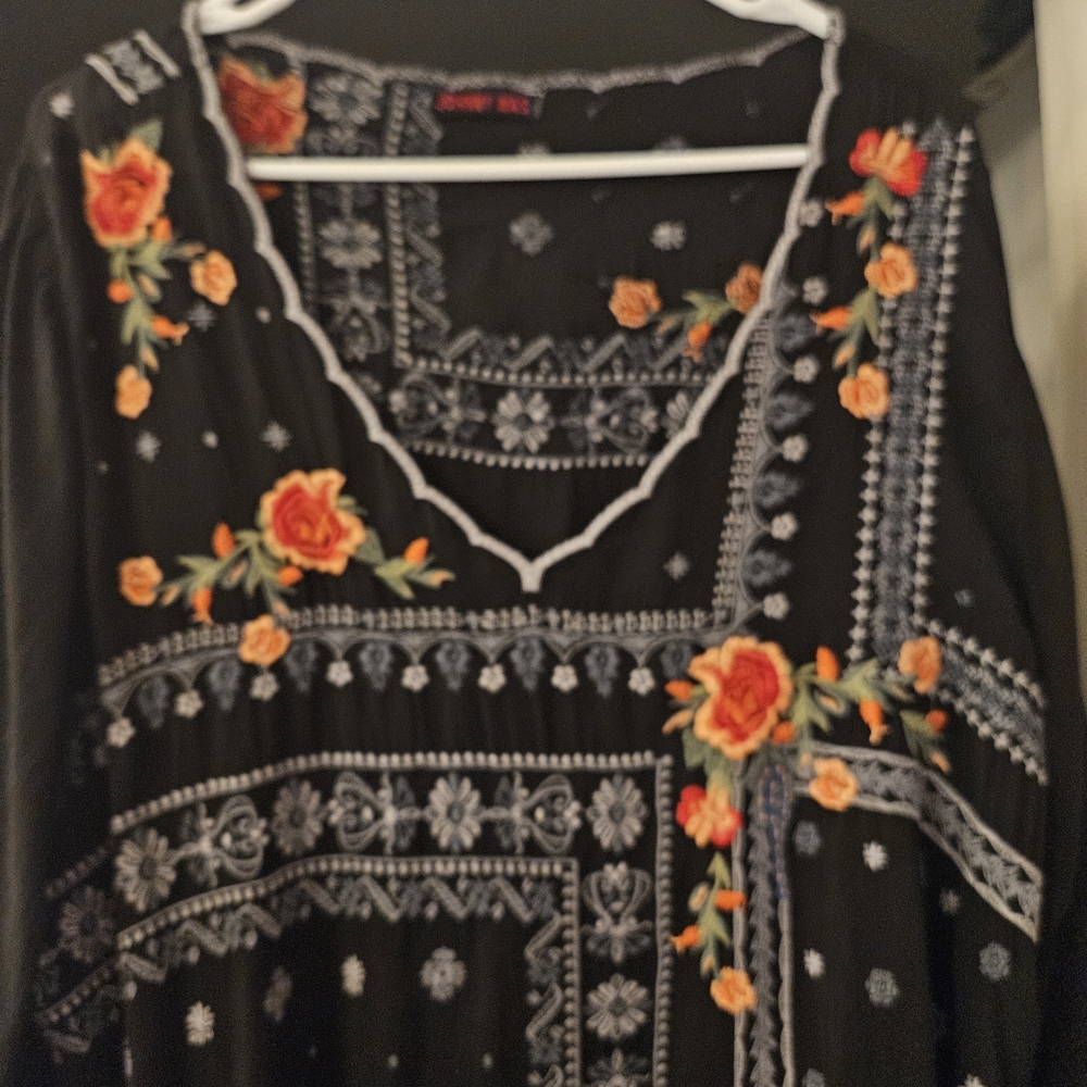 Johnny Was Black Tunic with Orange & Yellow Floral Embroidery - Picture 4 of 9
